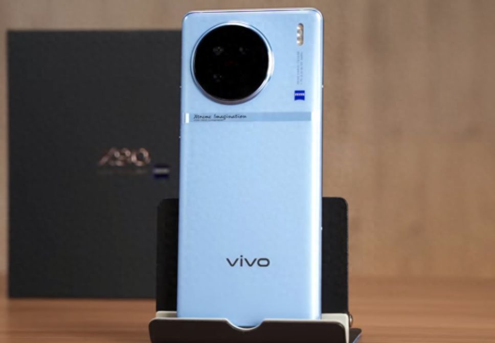 vivo X90告白款配色图片及价格（手机vivo最新款x90怎么样）