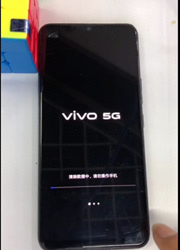 老款vivo手机密码忘记了怎么强制解锁（vivo手机强制恢复出厂设置的方法）
