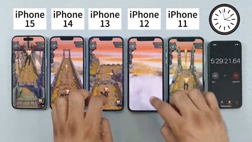 iPhone15长续航测试！对比前四代苹果14，13，12，11 提升多少？