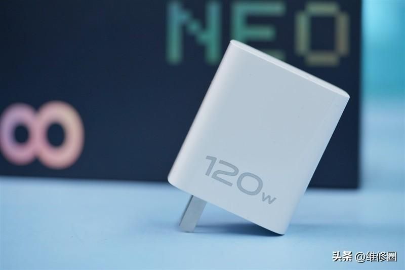 iQOO Neo8 Pro值得买吗及参数（2023手机性价比之王）