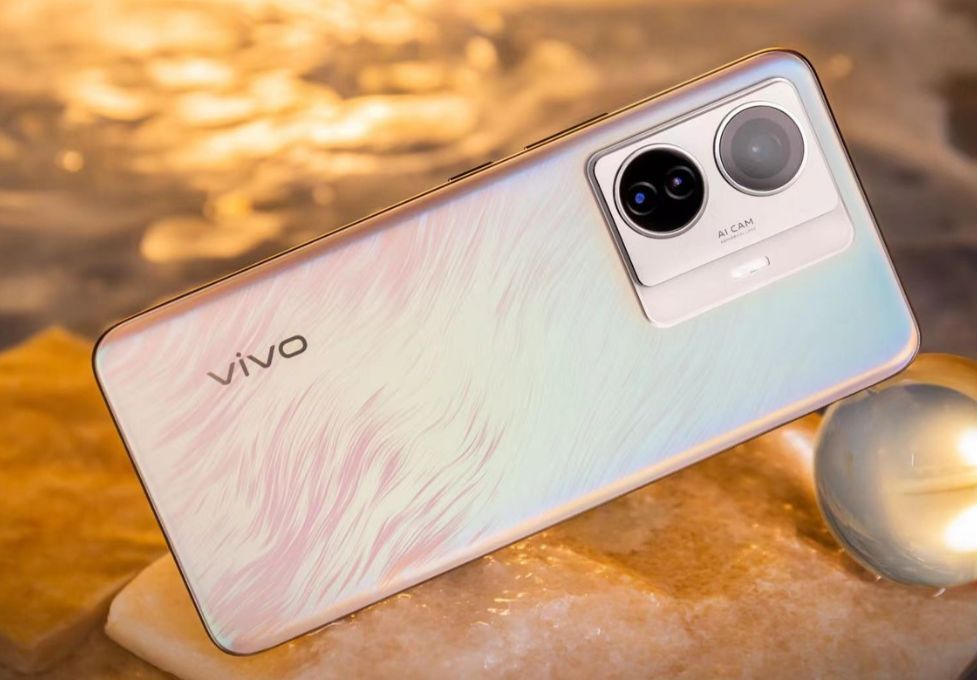 VIVOS16参数配置及多少钱（vivo目前值得购买的手机是哪款）