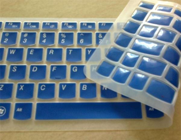 台式键盘使用保护膜有哪些好处？让你的键盘更加安全耐用