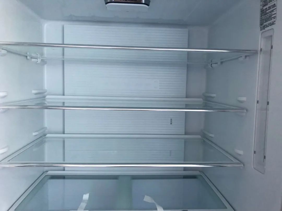 冰箱冷藏室不制冷的原因及解决方法（保鲜正常冰箱不冷了温度如何调节）