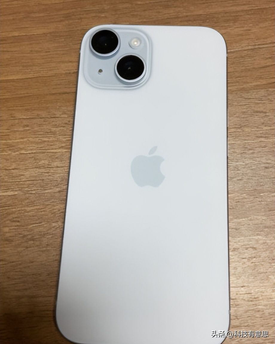 iPhone 15价格及尺寸（iphone15系列参数对比）