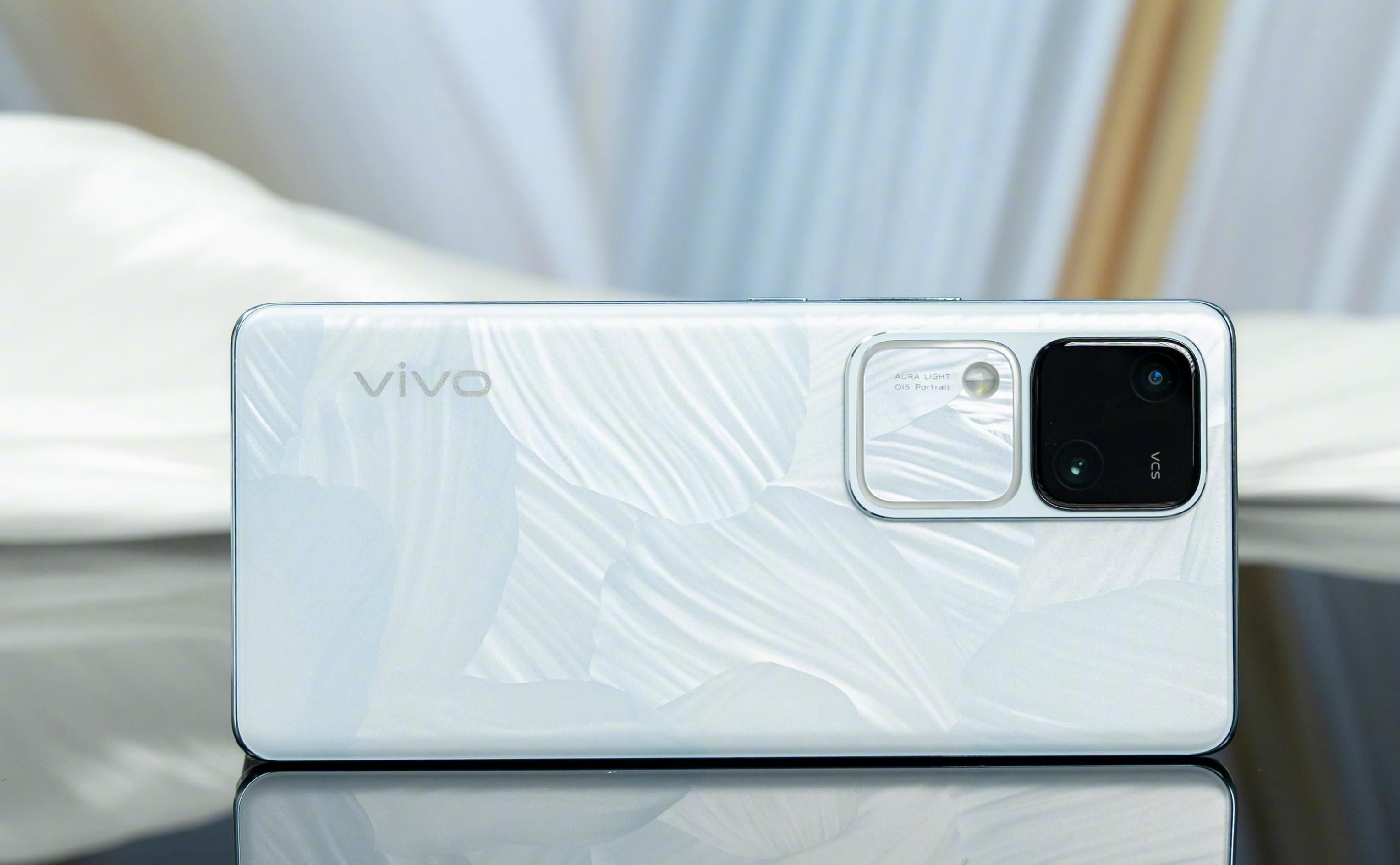 VIVO S18E参数配置详情（2024vivo手机建议买哪款）